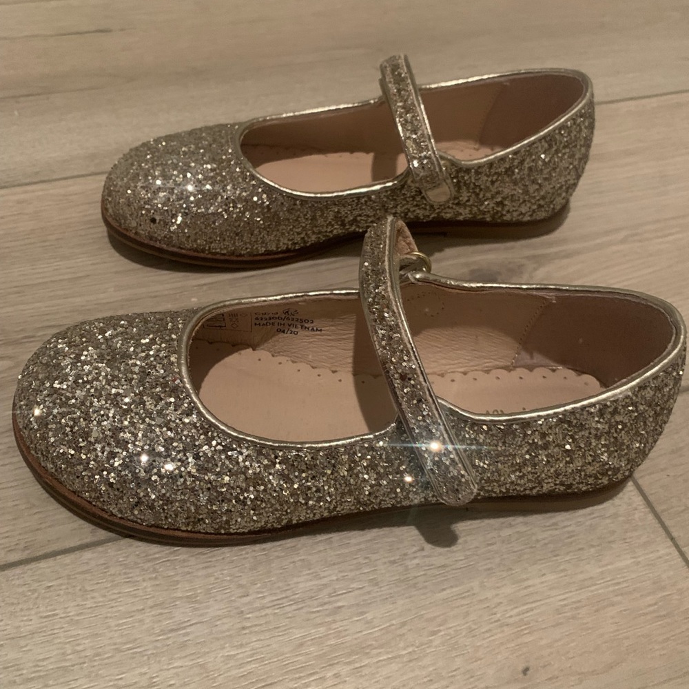 Mini BODEN shoes AS NEW